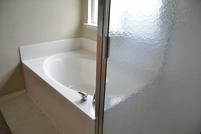 Building Photo - 306 Bright Chase