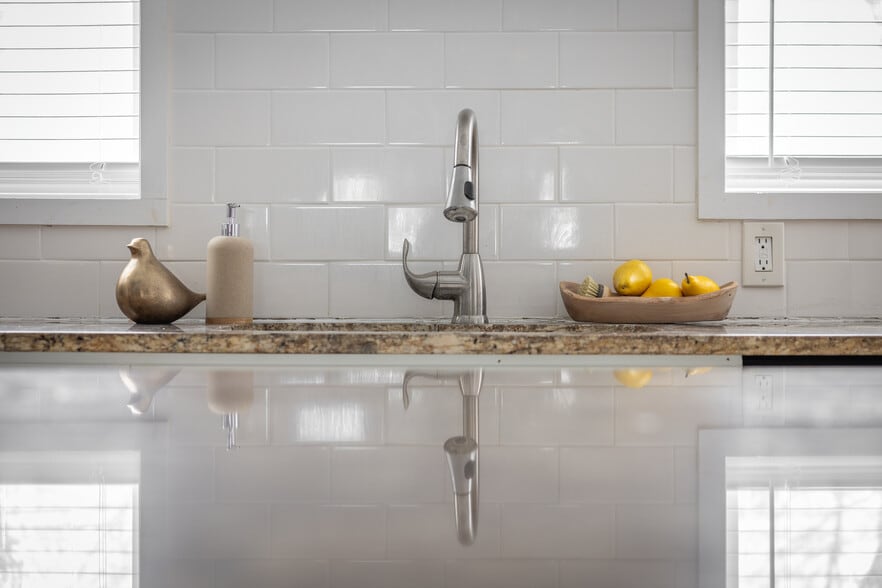 Building Photo - 4226 Broadview Rd