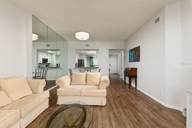Building Photo - 1560 Gulf Blvd