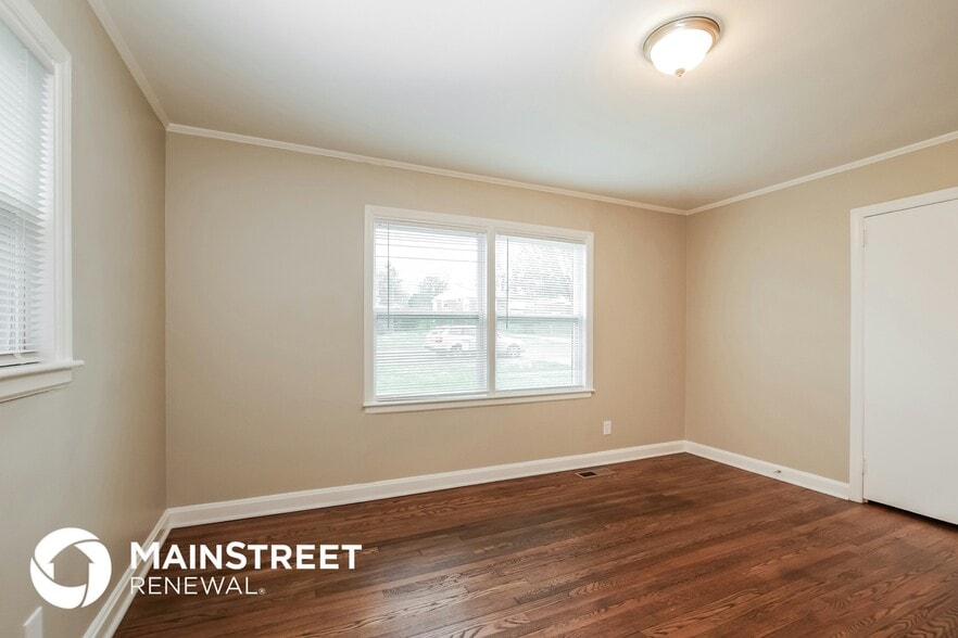 Building Photo - 651 Reeves Ct