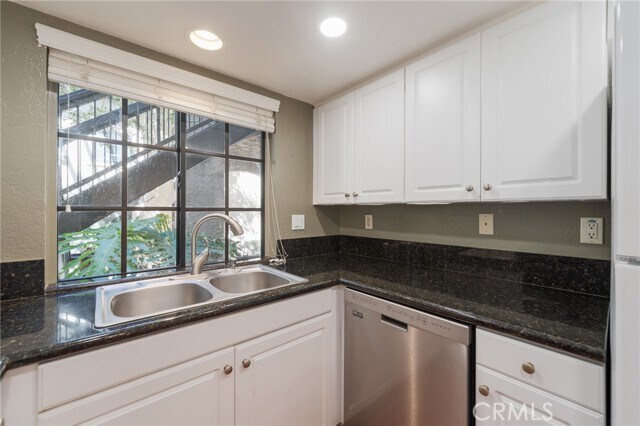 Building Photo - 25611 Indian Hill Ln