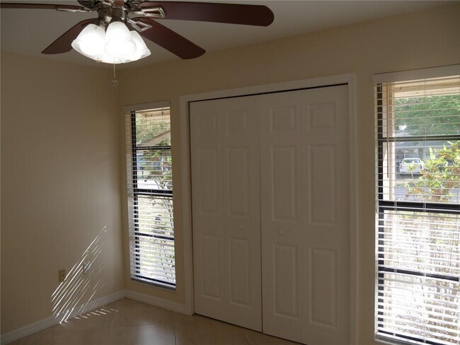 Building Photo - 3026 Vinson Ave