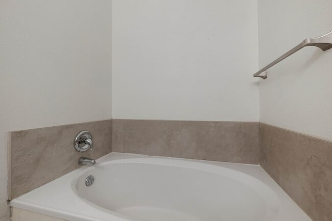Building Photo - Updated 3-Bedroom Home with Spacious Backyard
