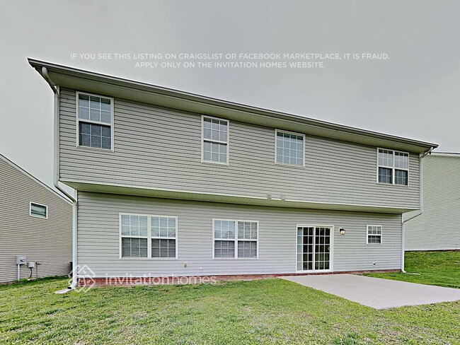 Building Photo - 2875 Watercrest Dr NW