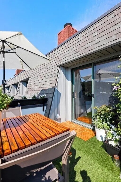 Building Photo - 59 Brainerd Rd