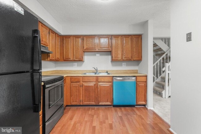 Building Photo - 9998 Tuscarora Rd