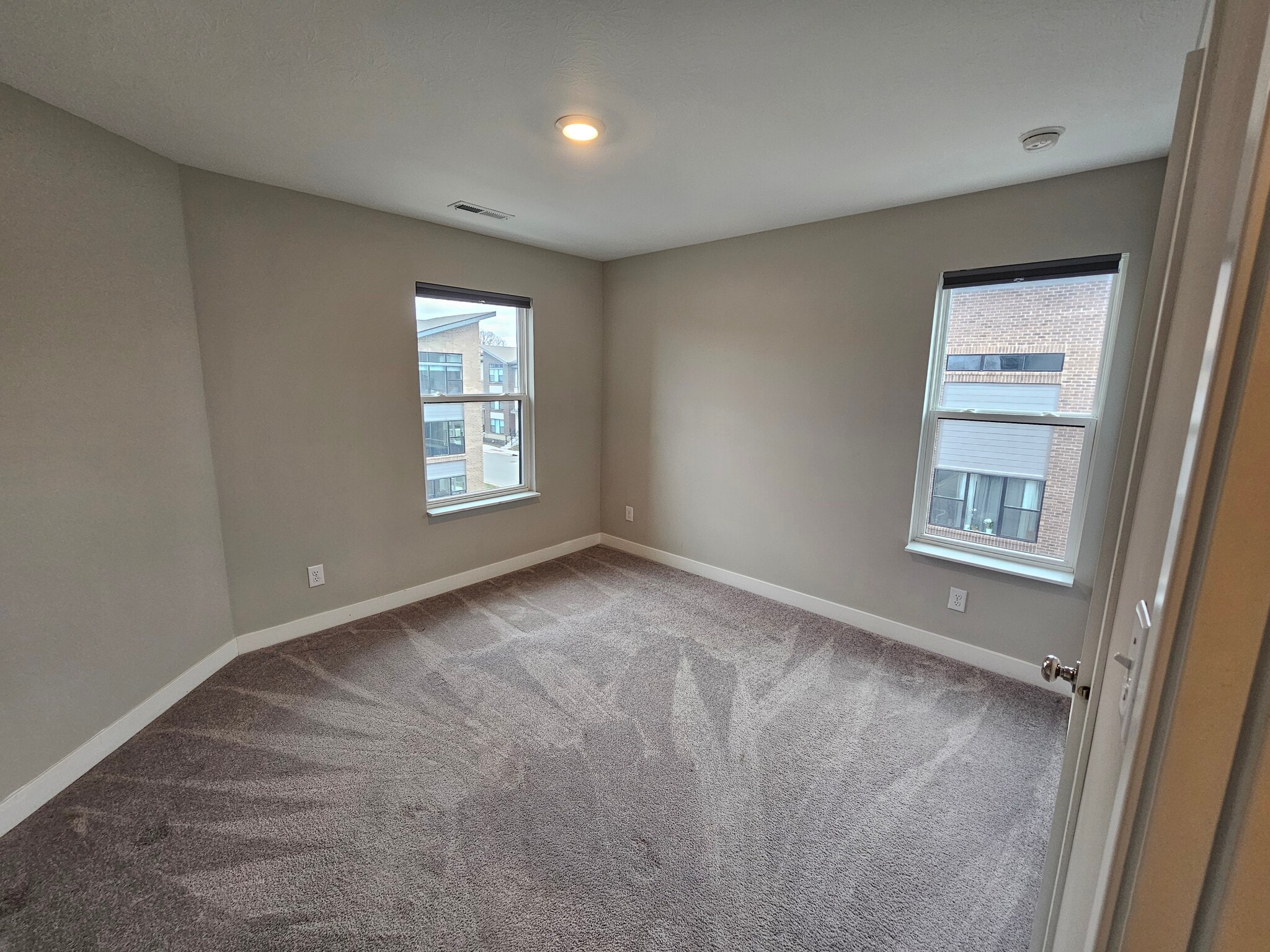 Building Photo - 11576 Fulham St