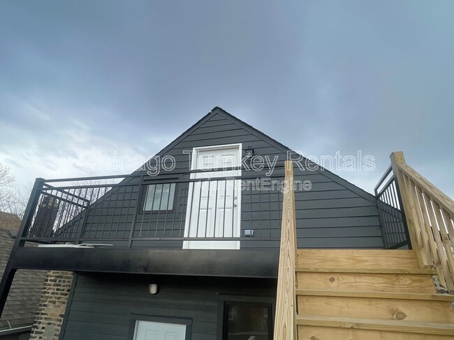 Building Photo - 1927 S Morgan St