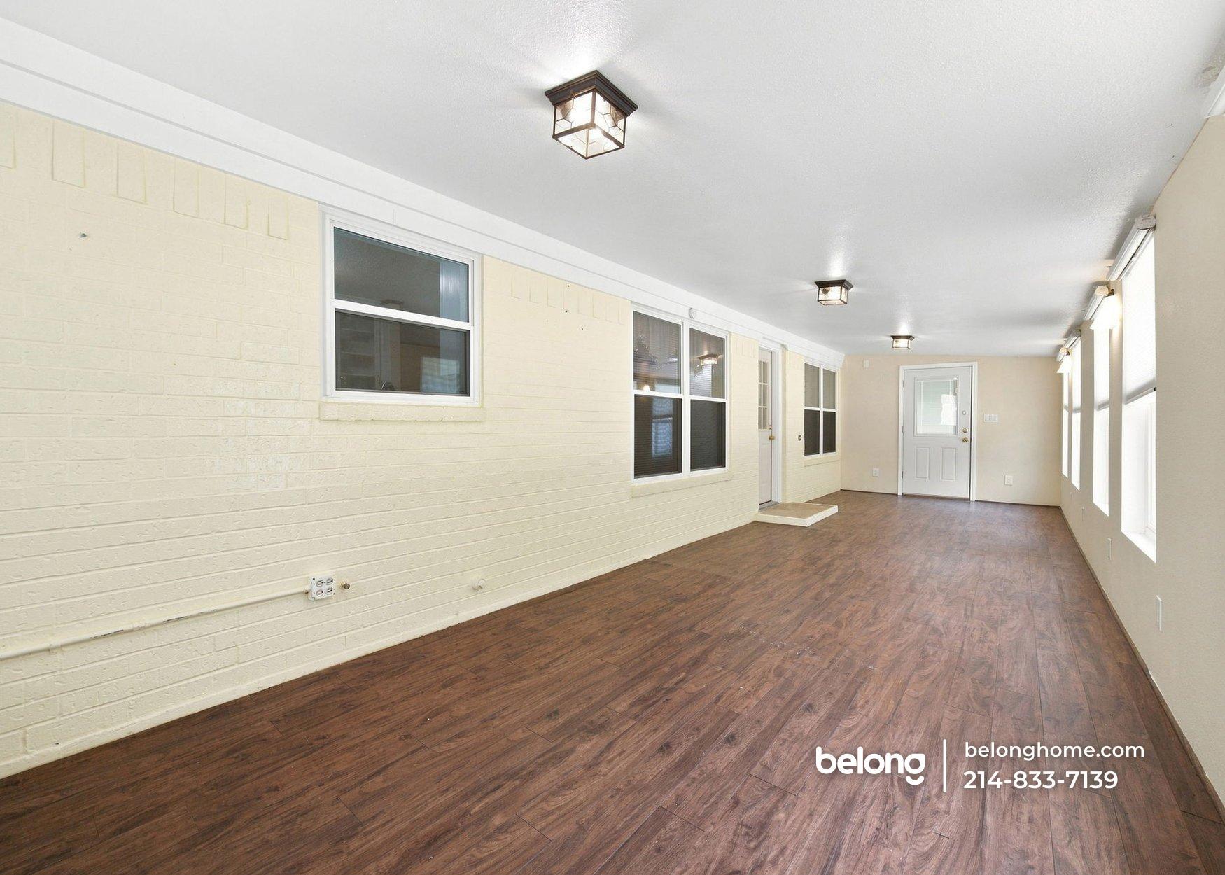Building Photo - 1624 Lands End St