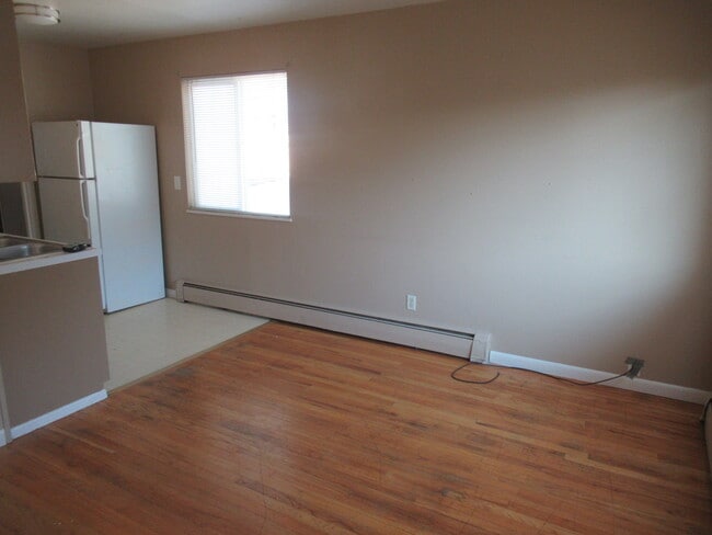 Building Photo - 2503 W Willamette Ave