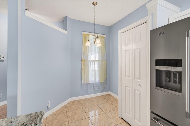 Building Photo - 3162 Via Poinciana