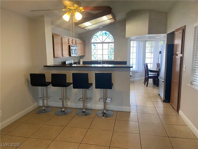 Building Photo - 2233 Placer Creek Ct