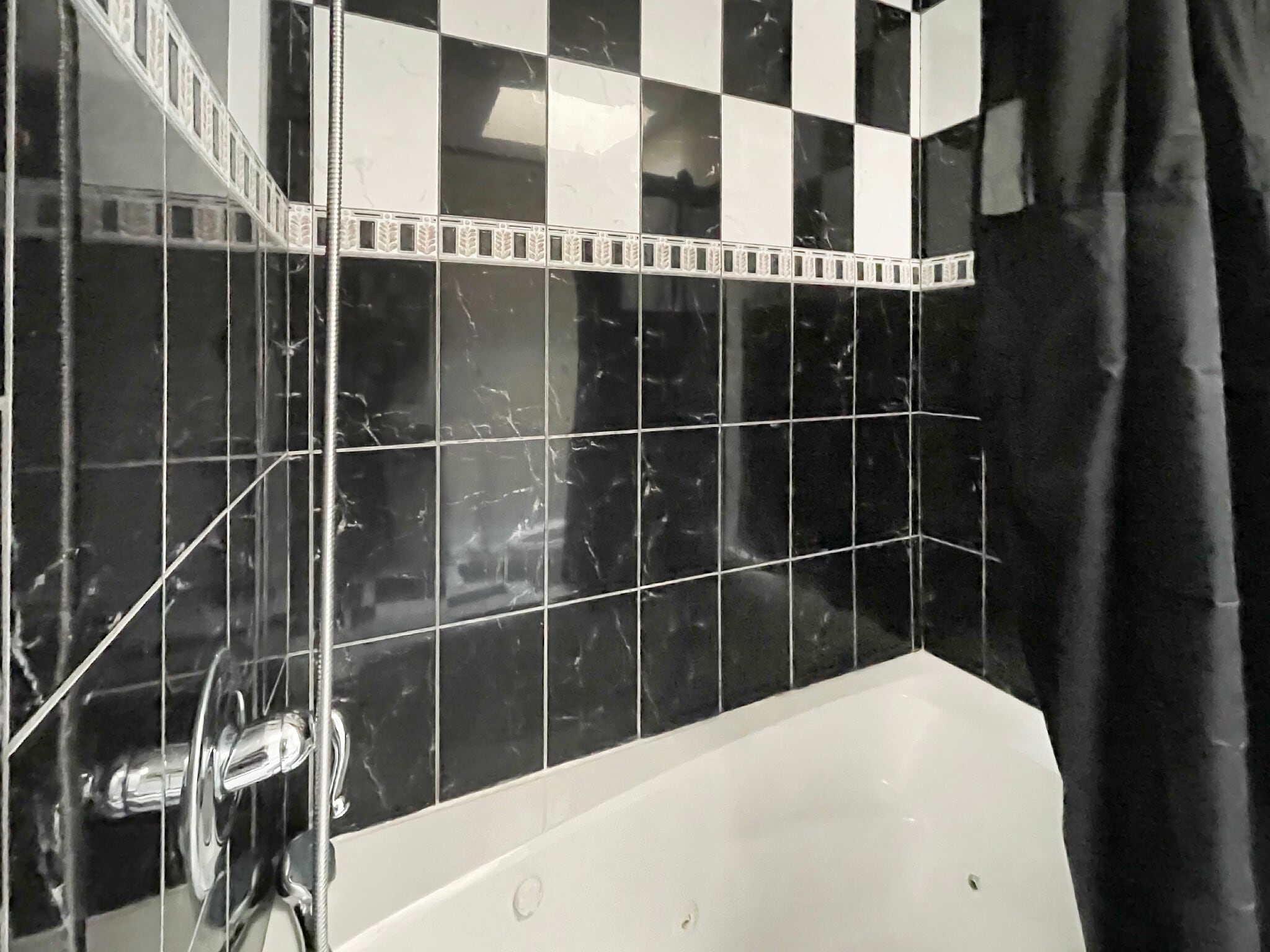 Bathroom - 2242 Linden Ave
