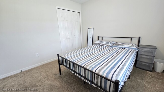 Building Photo - 2909 Mullet Ave