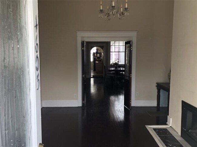 Building Photo - 4603 S Miro St