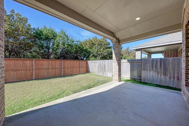 Building Photo - 133 Bauer Lp