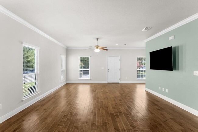 Building Photo - 163 Mosaic Oaks Cir