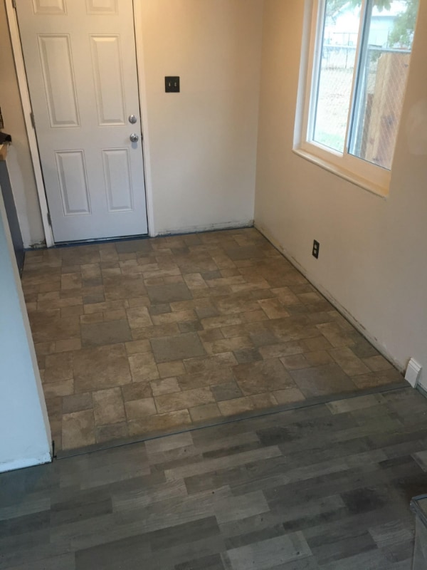 Building Photo - 19457 Hill St