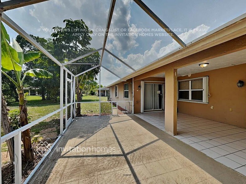 Building Photo - 157 Waterway Rd