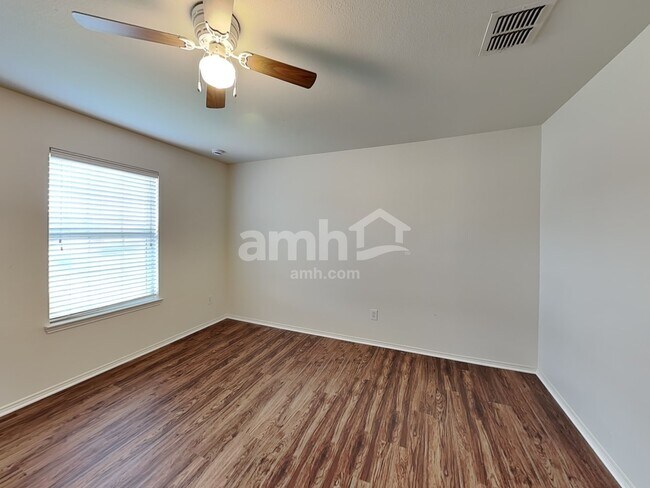 Building Photo - 9213 Whistlewood Dr