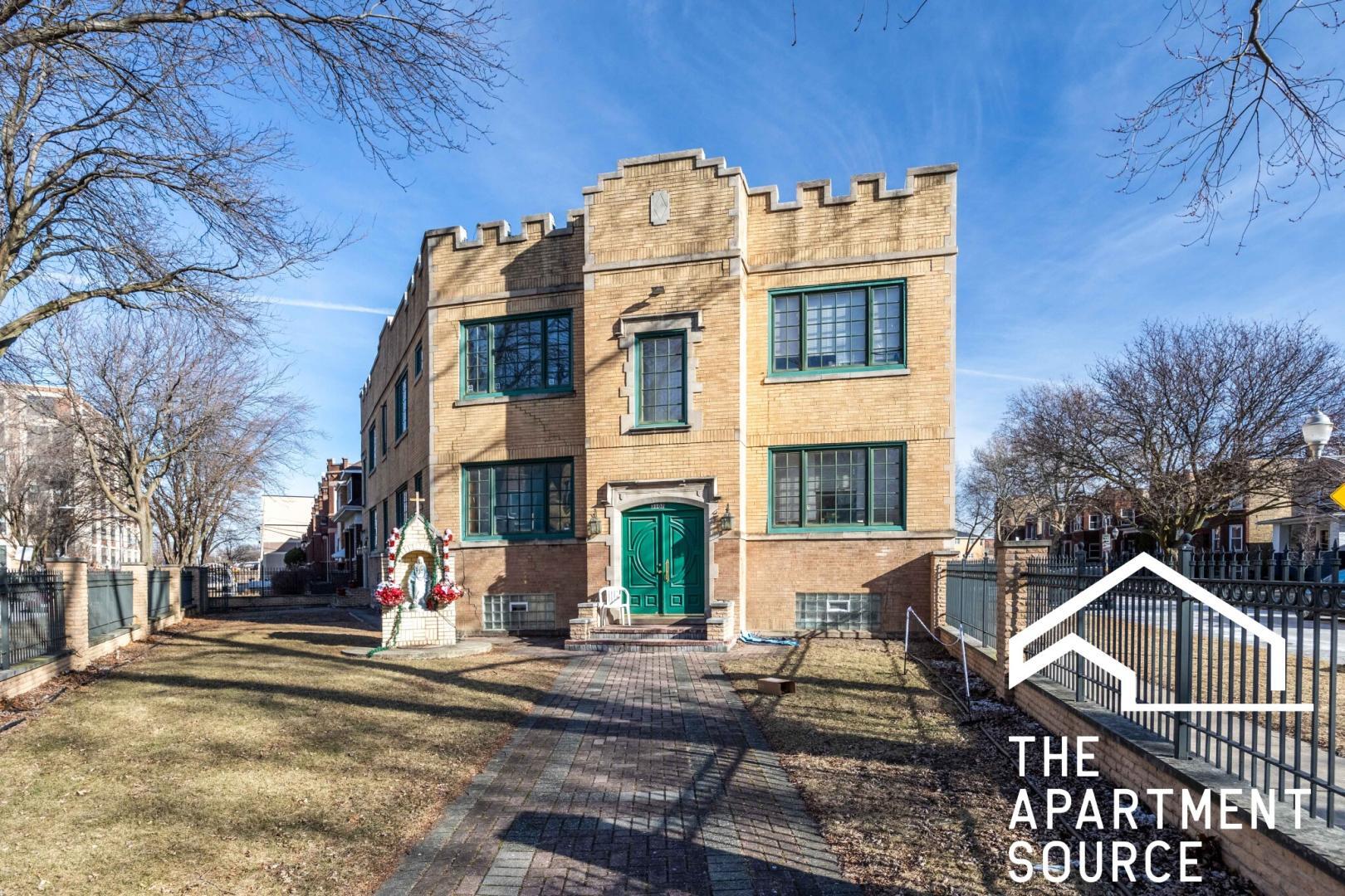 Building Photo - 3100 N Harding Ave