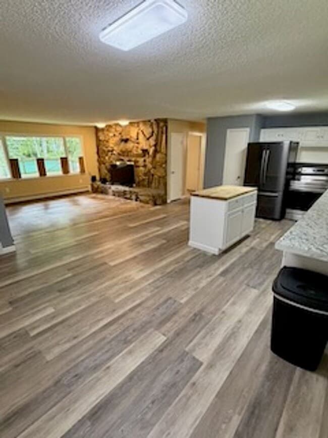 Building Photo - 544 Sandpiper Dr