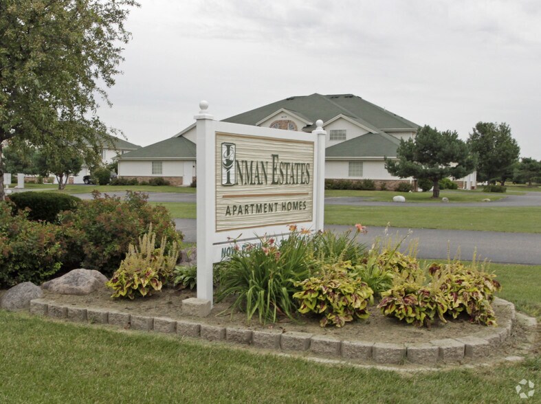 INMAN ESTATES 16191635 E Inman Pky Beloit WI 53511 Apartment Finder