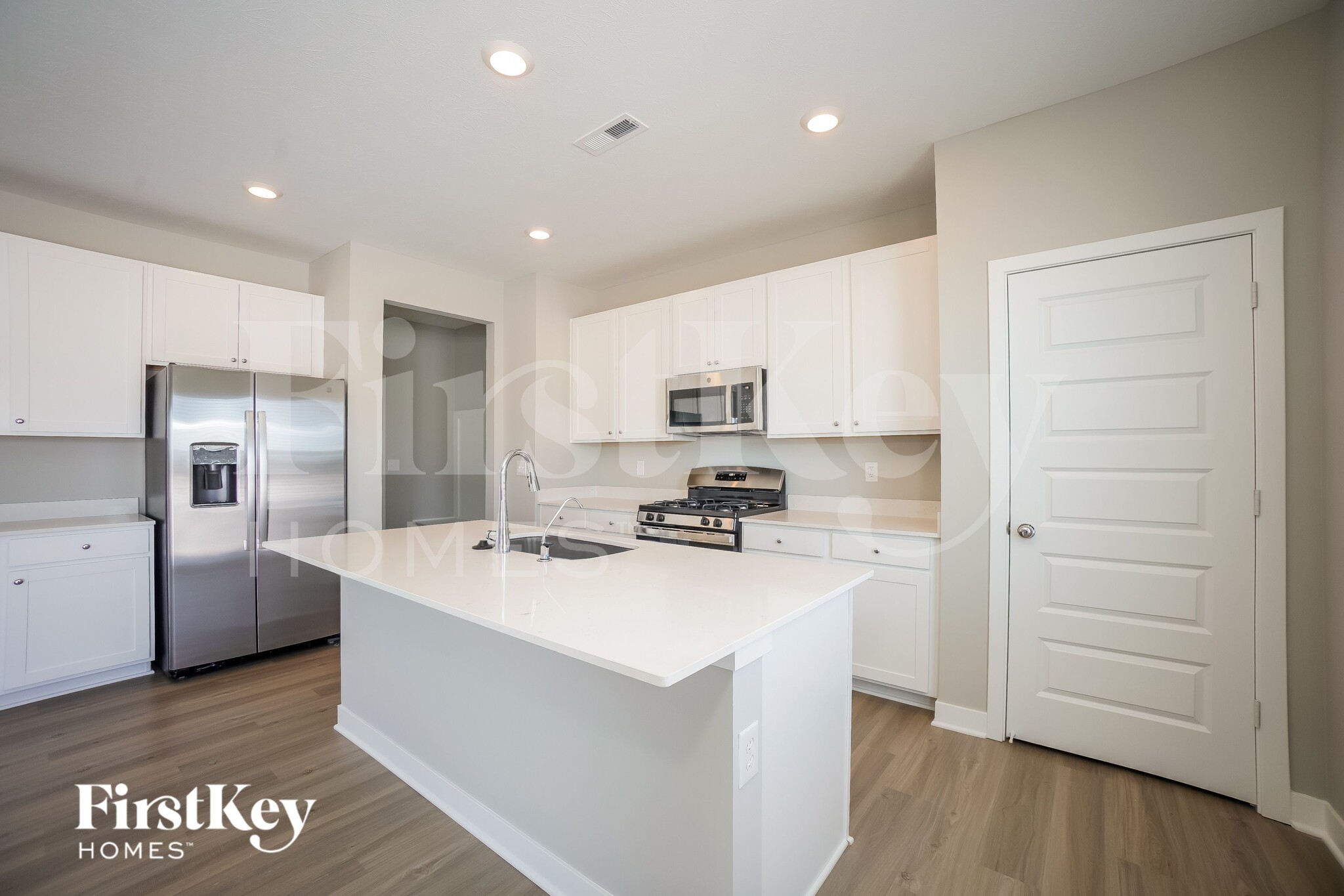 Building Photo - 2285 S Bingham Pl