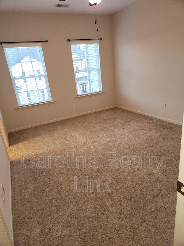 Building Photo - 1244 Assembly St