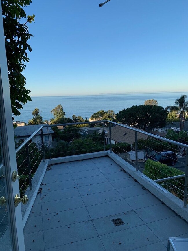 Building Photo - OCEAN VIEW Home for Rent! Please contact Wayne at (818) 261-9881 or wbutts9661@gmail.com for more...