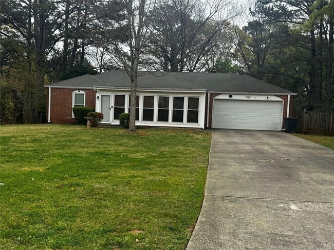Building Photo - 4754 Winthrop Dr