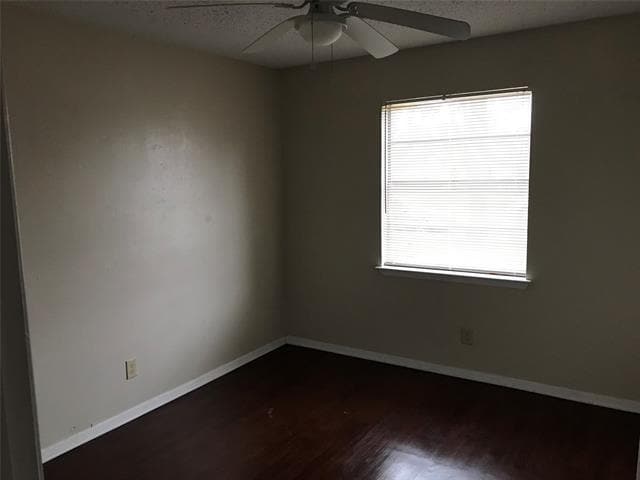 Building Photo - 901 Malibu Dr