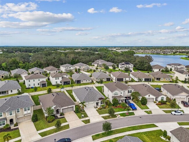 Building Photo - 11514 Cedar Valley Dr