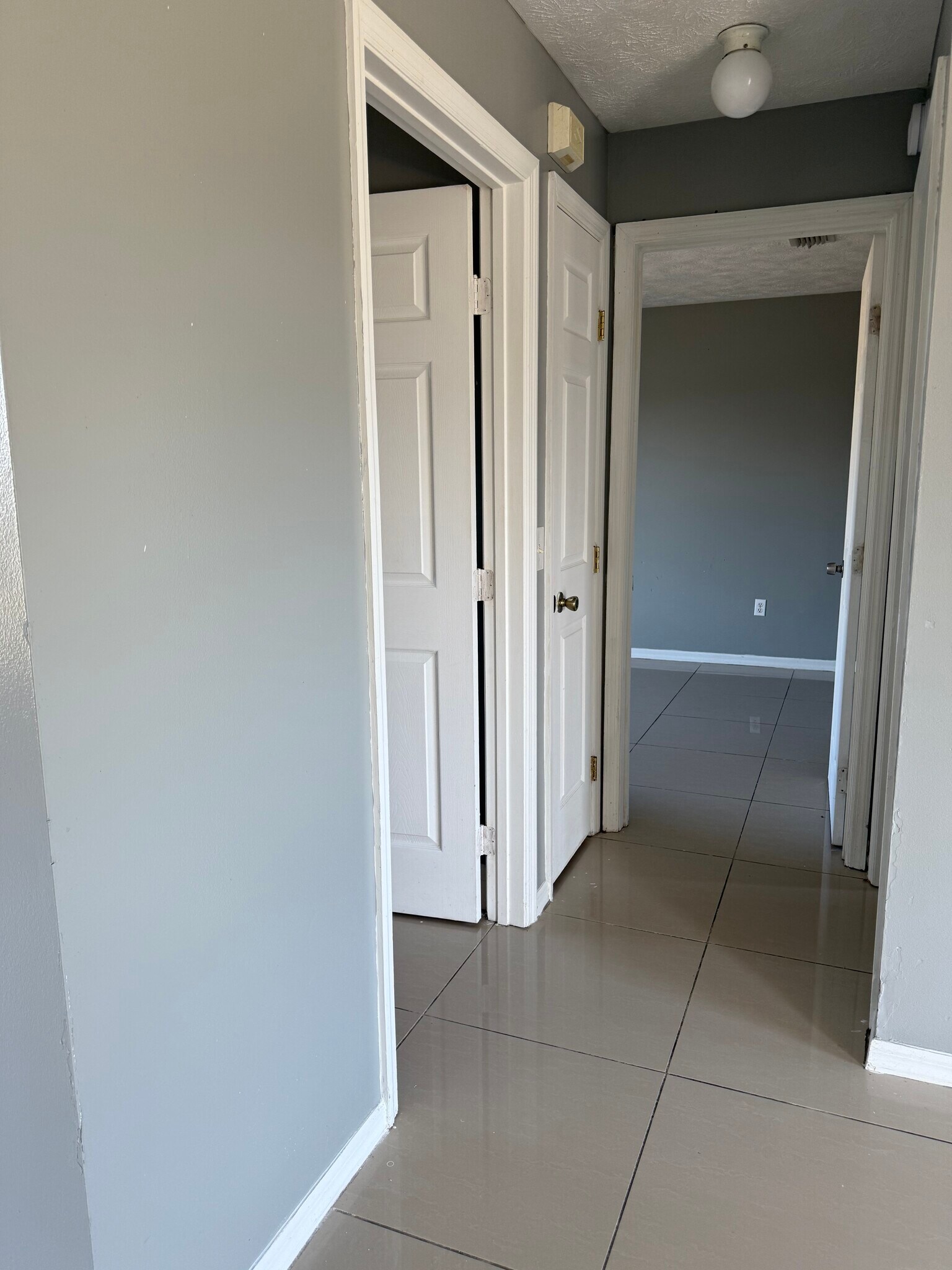 Building Photo - 170 Juniper Run