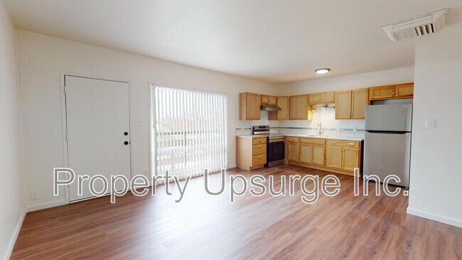 Building Photo - 2405 Old Eureka Way