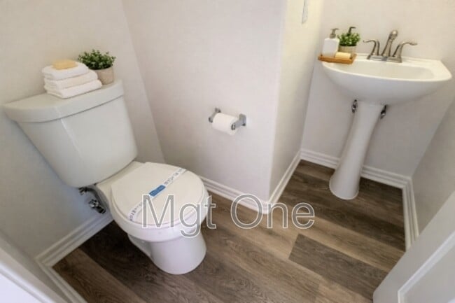 Building Photo - 797 Atlantic Dr