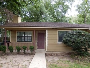 Building Photo - 3335 Sedona Rd