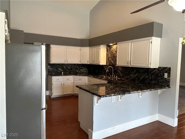 Building Photo - 3436 N Tenaya Wy