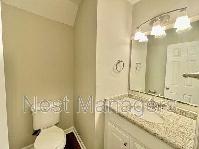 Building Photo - 820A Anarine Rd