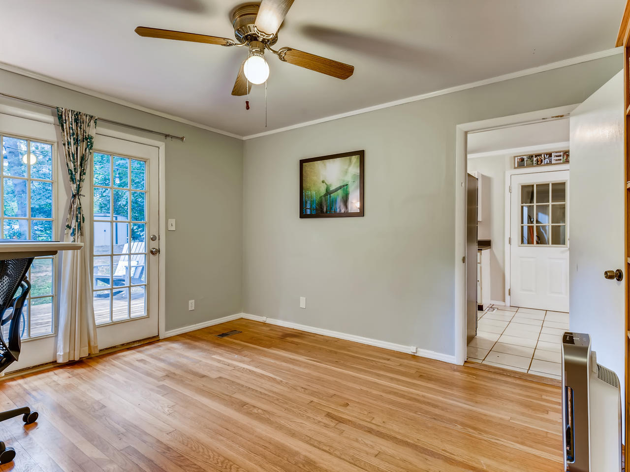 Building Photo - 3066 Valley Cir