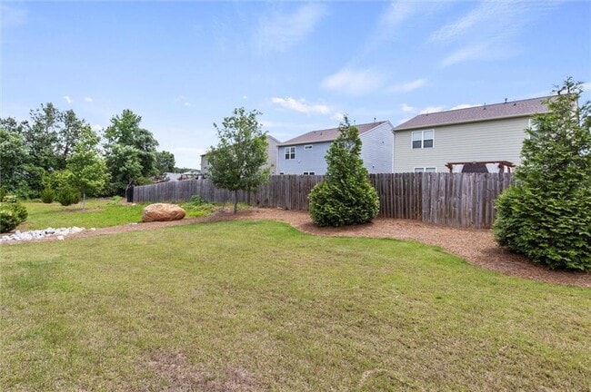 Building Photo - 595 Magnolia Cir