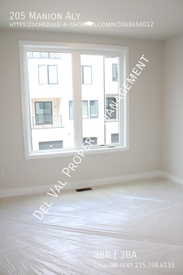 Building Photo - 205 Manion Aly