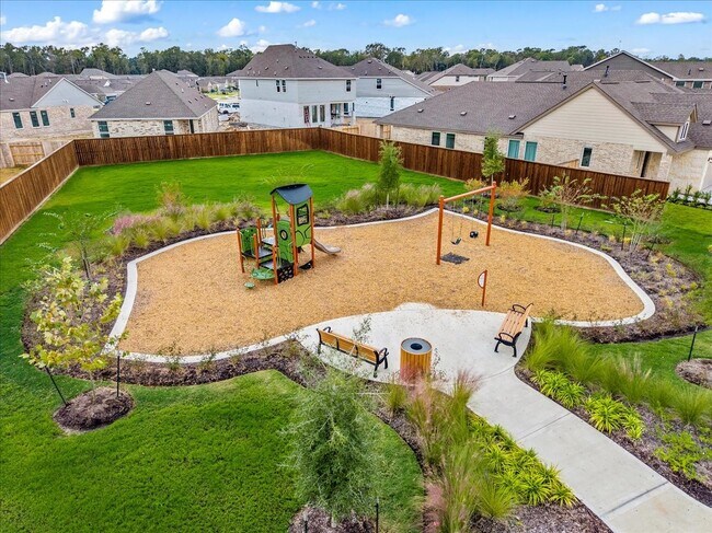 Building Photo - 20923 South St