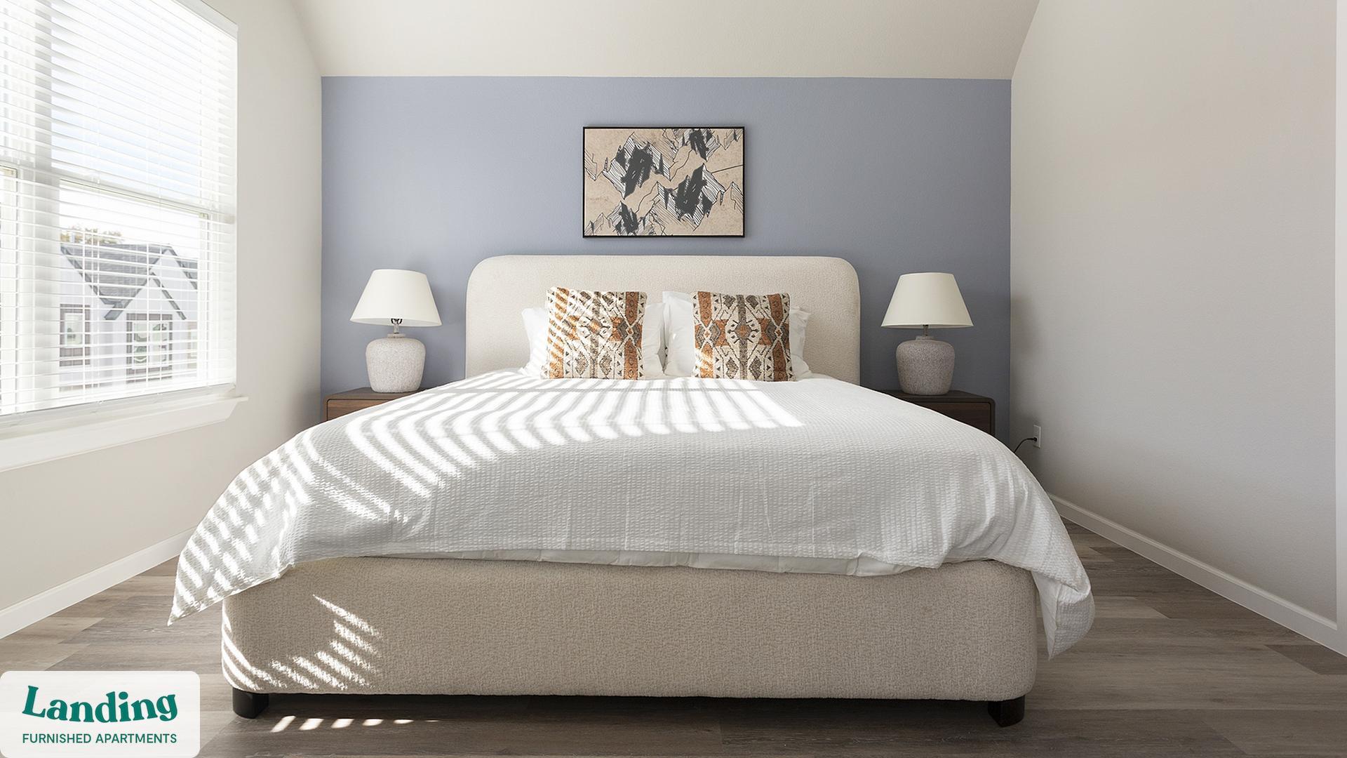 Building Photo - 3401 Redbud Ln