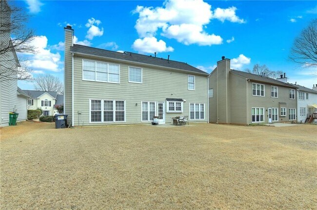 Building Photo - 435 Leasingham Way