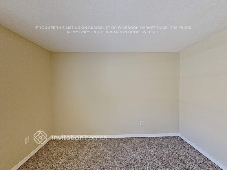 Building Photo - 2436 Delbarton Ave