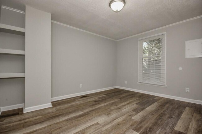 Building Photo - 4792 NC-73