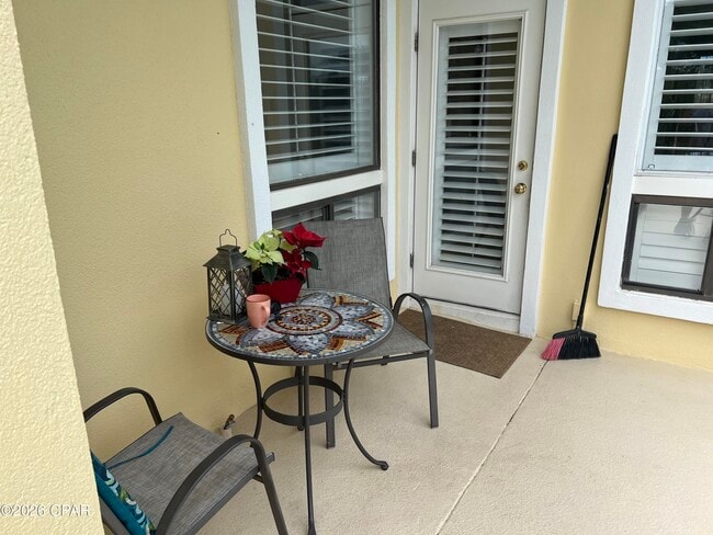 Building Photo - 631 Amberjack Dr