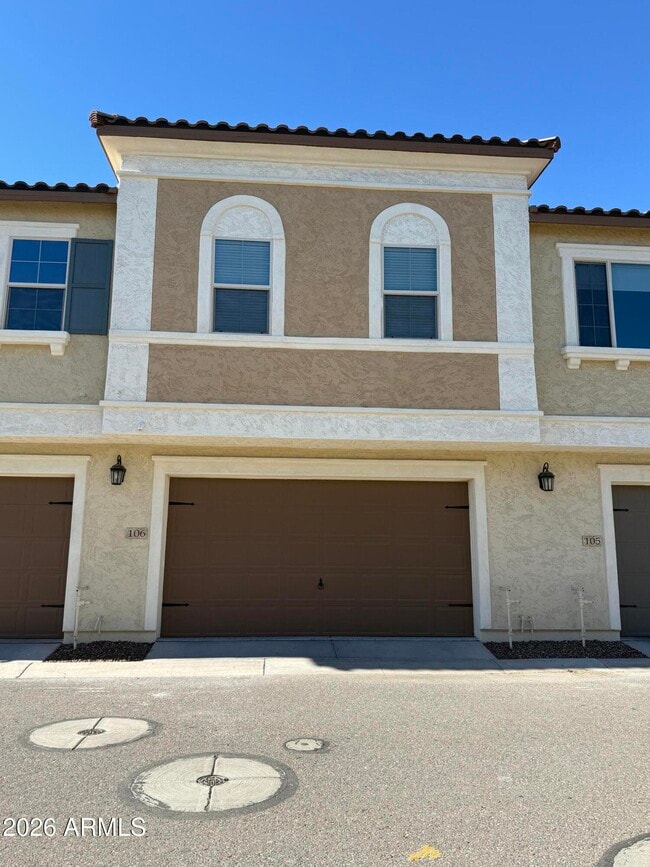 Building Photo - 2628 S Voyager Dr