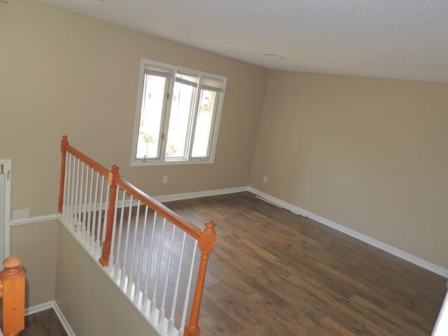 Building Photo - 5421 Thompson Cir